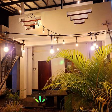 Hotel New Coral Garden Weligama Extérieur photo